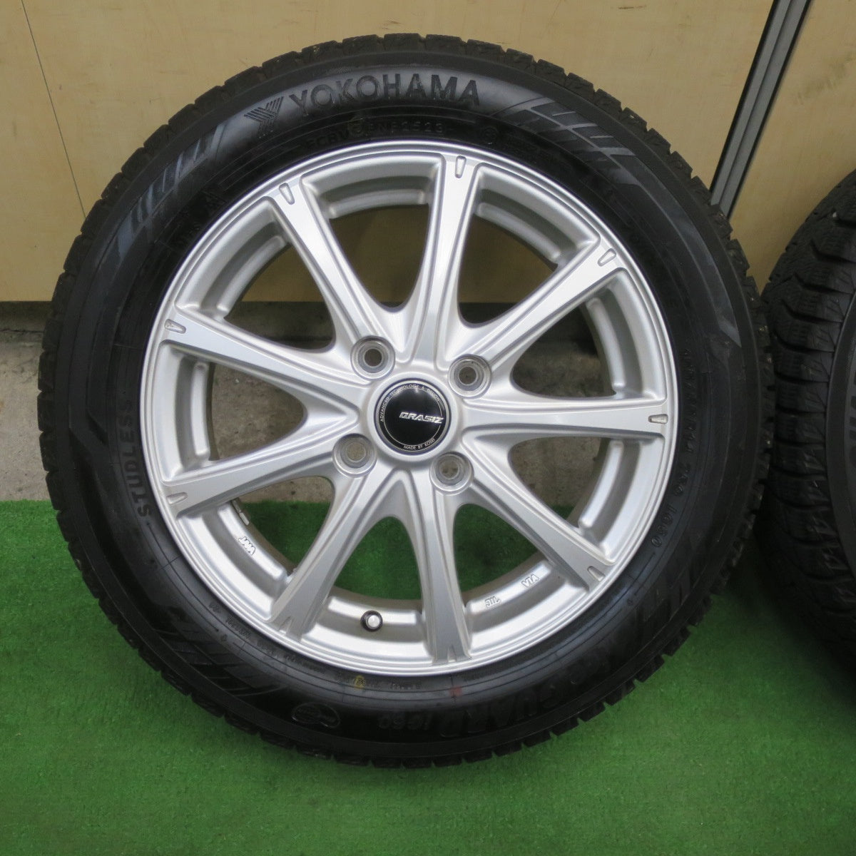 バリ溝！23年！キレイ！9.5分★スタッドレス 155/65R14 ヨコハマ アイスガード iG60 QRASIZ VS9 KOSEI クレイシズ 14インチ PCD100/4H★6022704TTス