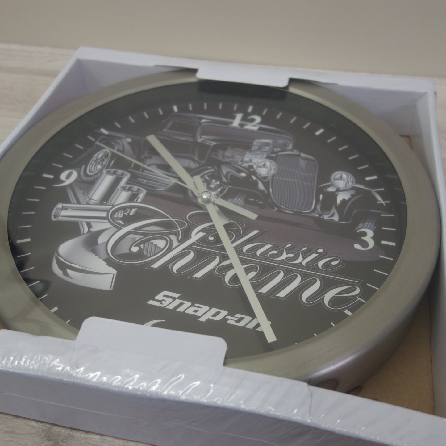 [送料無料] 未使用☆Snap-on Classic Chrome アナログ 壁掛け クロック 時計 スナップオン☆