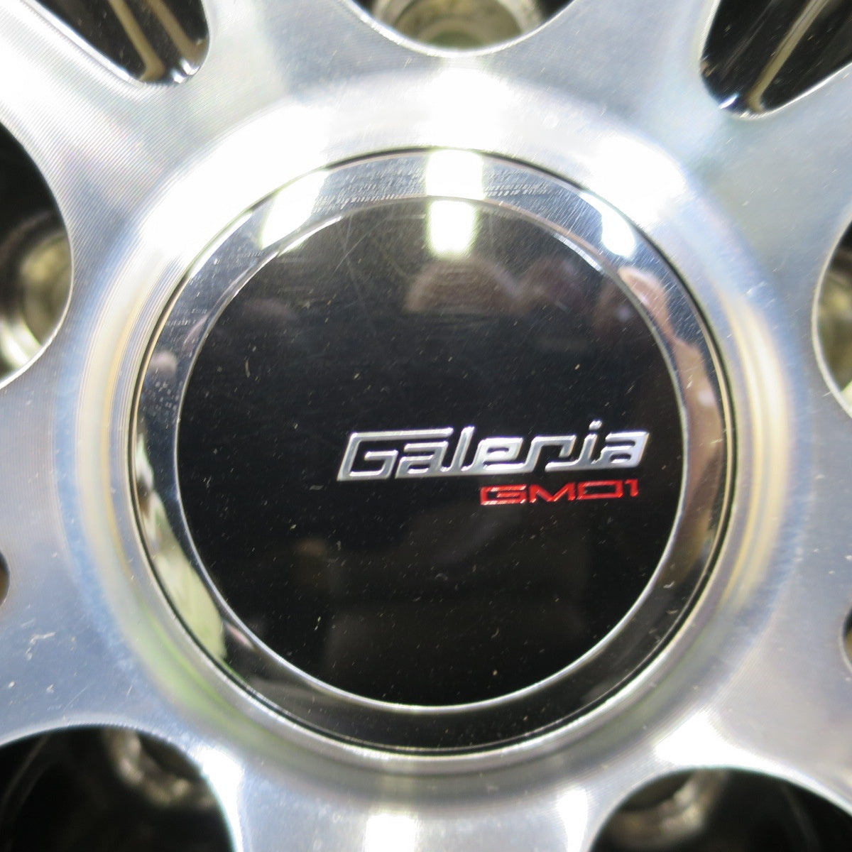 バリ溝！23年！キレイ！9.5分◎スタッドレス 195/60R17 ブリヂストン ブリザック VRX2 Galeria GM01 ガレリア 17インチ PCD114.3/5H◎6080404NGス