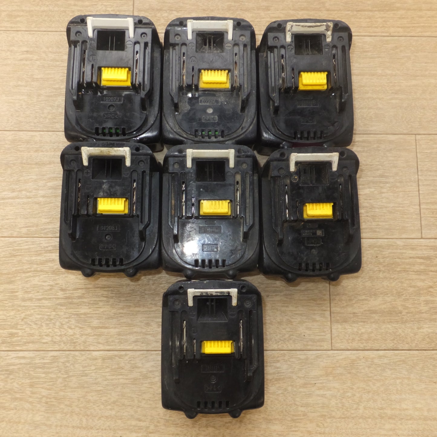 [送料無料] ジャンク★マキタ makita Li-ion Ni バッテリ BL1430　DC14.4V 3.0Ah 44Wh　7個 セット★