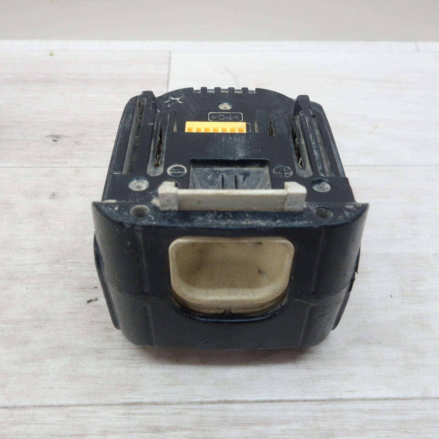[送料無料] 3点まとめ売り☆マキタ Li-ion リチウム イオン バッテリー BL1430 DC14.4V 3.0Ah 44Wh 電動 工具☆