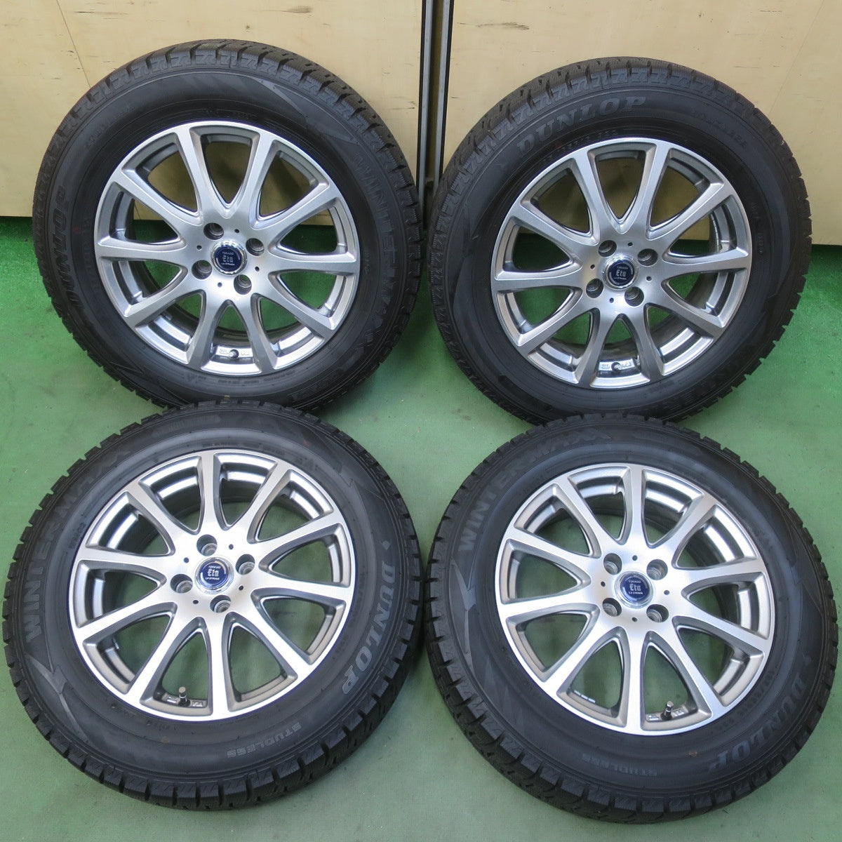 バリ溝！キレイ！9.5分◎スタッドレス 195/65R16 ダンロップ ウインターマックス WM02 TIRADO Eta LA STRADA ティラード ラストラーダ 16インチ PCD100/4H◎6091909イス