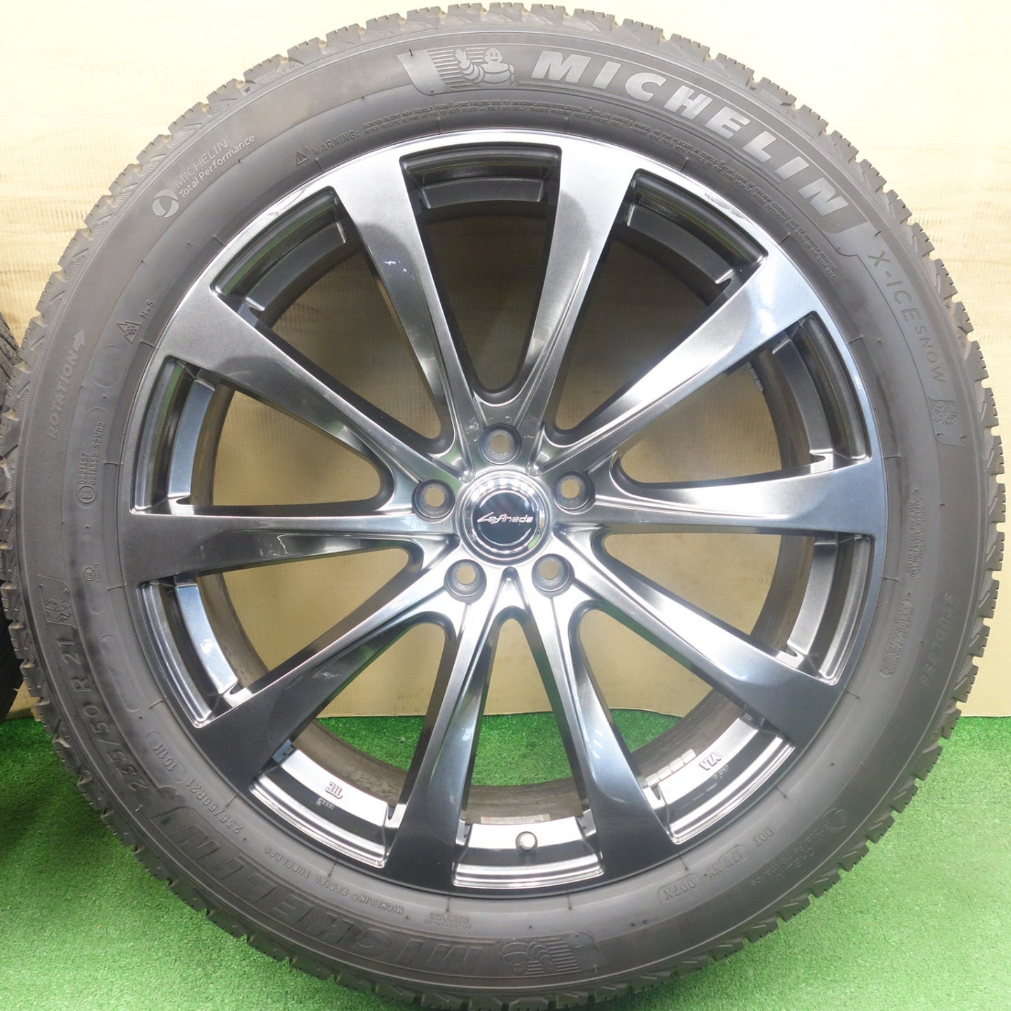 バリ溝！24年！9.5分★スタッドレス 235/50R21 ミシュラン X-ICE SNOW Lefinada レフィナーダ 21インチ PCD114.3/5H★6022501KTス