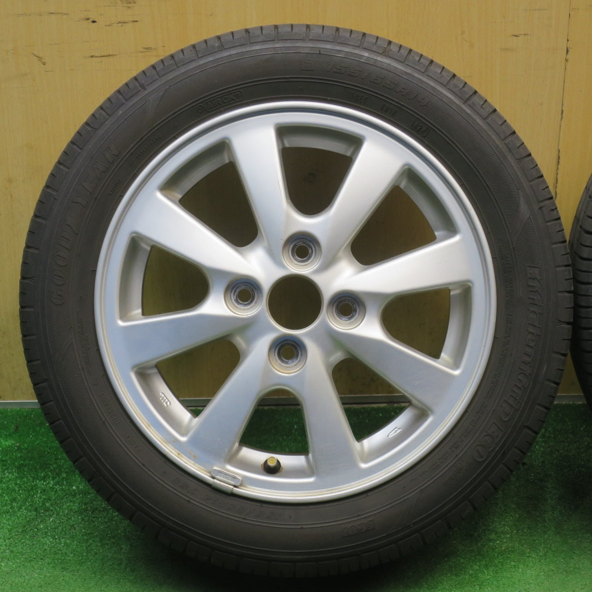 バリ溝！24年！9分◎ダイハツ タント ムーヴ 等 純正 155/65R14 グッドイヤー EfficientGrip ECO hybrid 14インチ PCD100/4H◎6072301NJノ