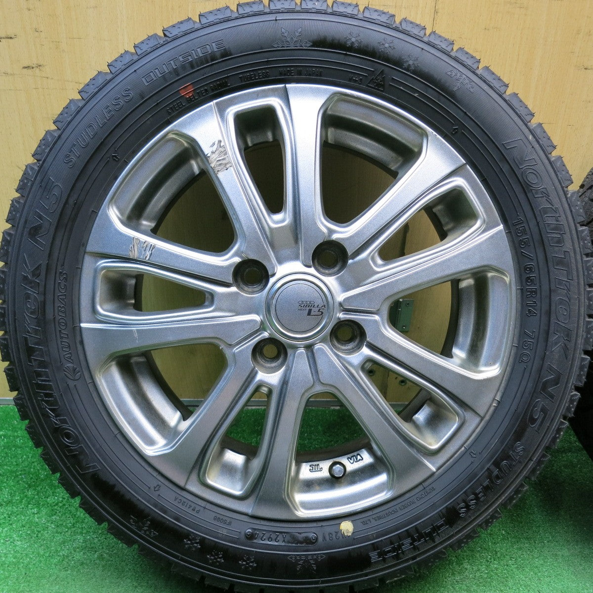 タイヤほぼ未使用！24年★スタッドレス 155/65R14 オートバックス ノーストレック N5 SIBILLA NEXT L-5 シビラ 14インチ PCD100/4H★5061308HAス