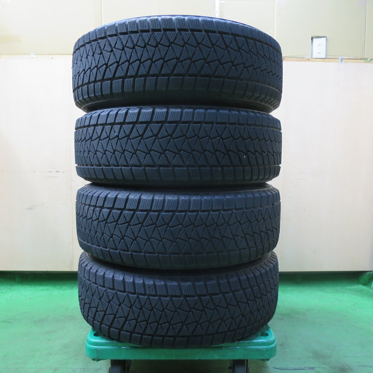 4本価格★スタッドレス 225/65R17 ブリヂストン ブリザック DM-V2 Smart MANARAY SPORT マナレイ PCD114.3/5H★4110606イス