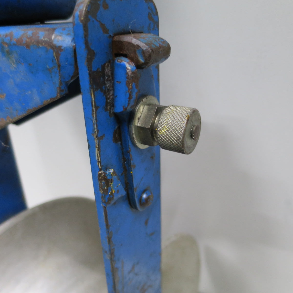 [送料無料] ◆ダイワ 釣車 NO.180 安全耐荷重 3000kg 3ton 3トン 吊車 滑車 電気 工事 電設 工具◆