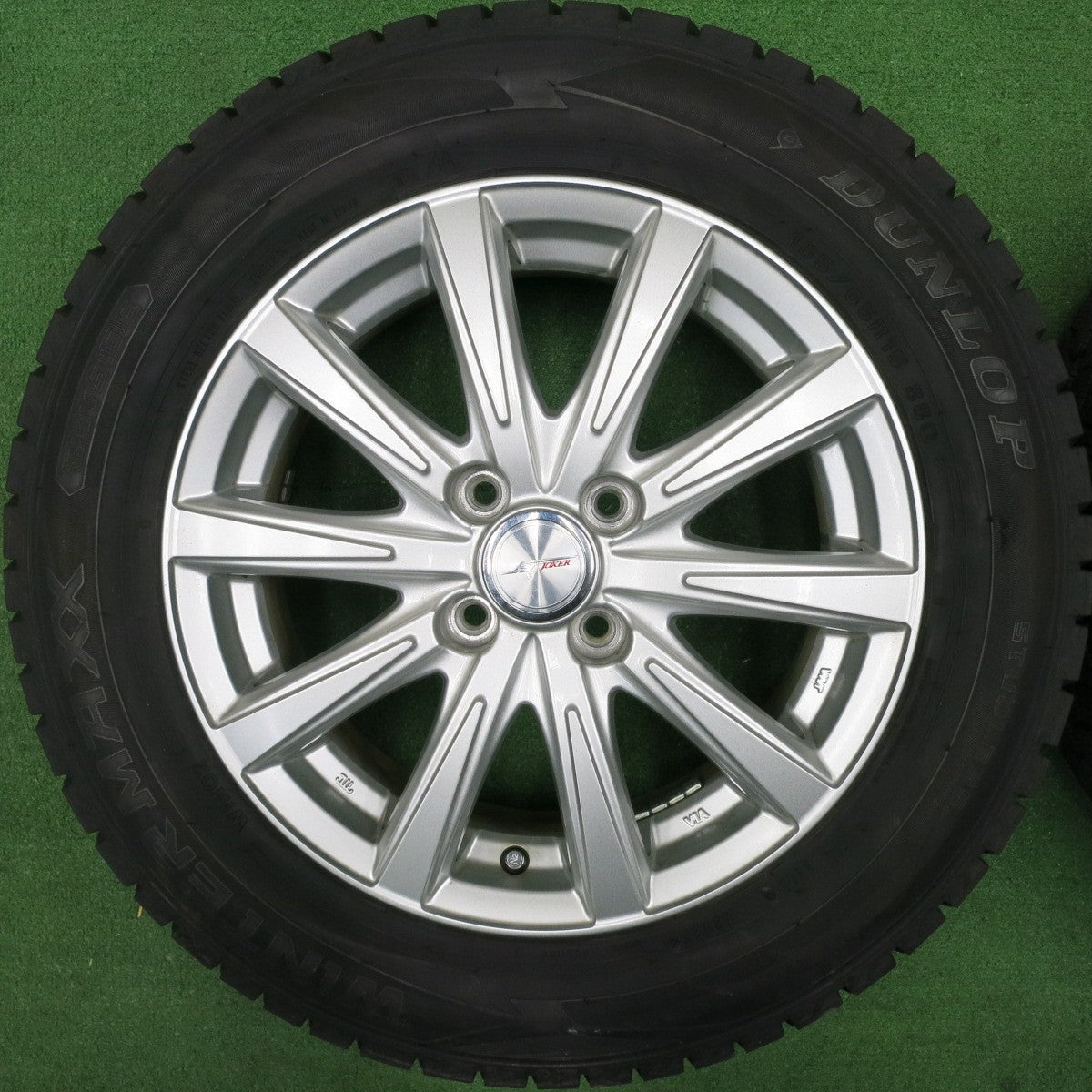 [送料無料] バリ溝！22年！キレイ！9.5分★スタッドレス 185/65R15 ダンロップ ウインターマックス WM02 JOKER ジョーカー 15インチ PCD100/4H★4120701NJス