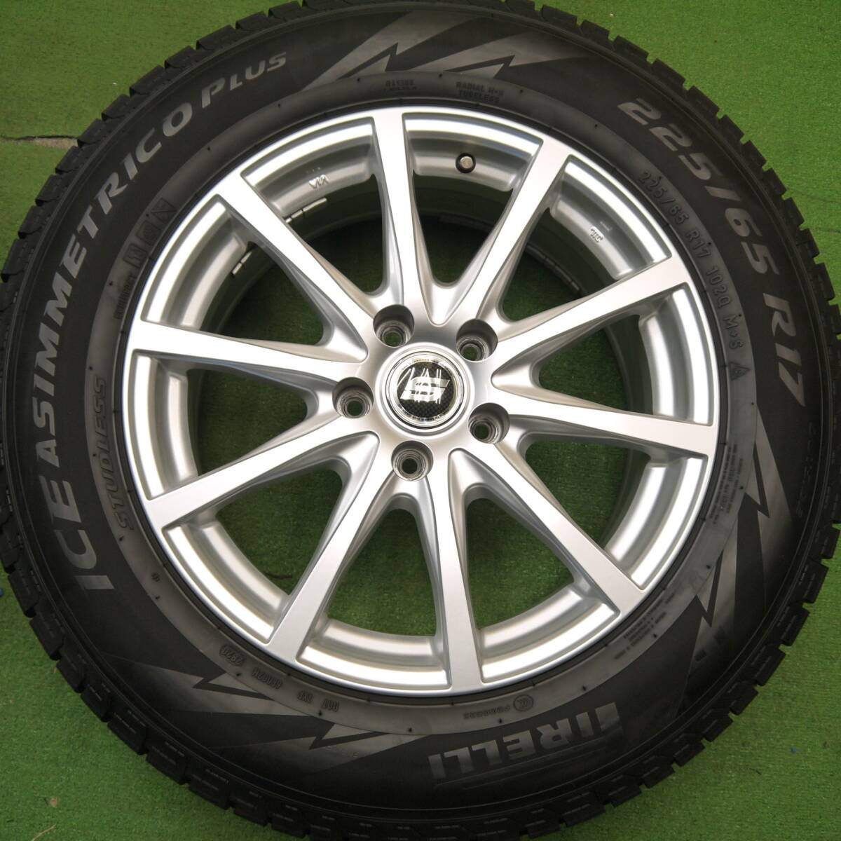 バリ溝！キレイ！8.5分★スタッドレス 225/65R17 ピレリ アイスアシンメトリコ プラス STRANGER ストレンジャー 17インチ PCD114.3/5H★5031208Hス