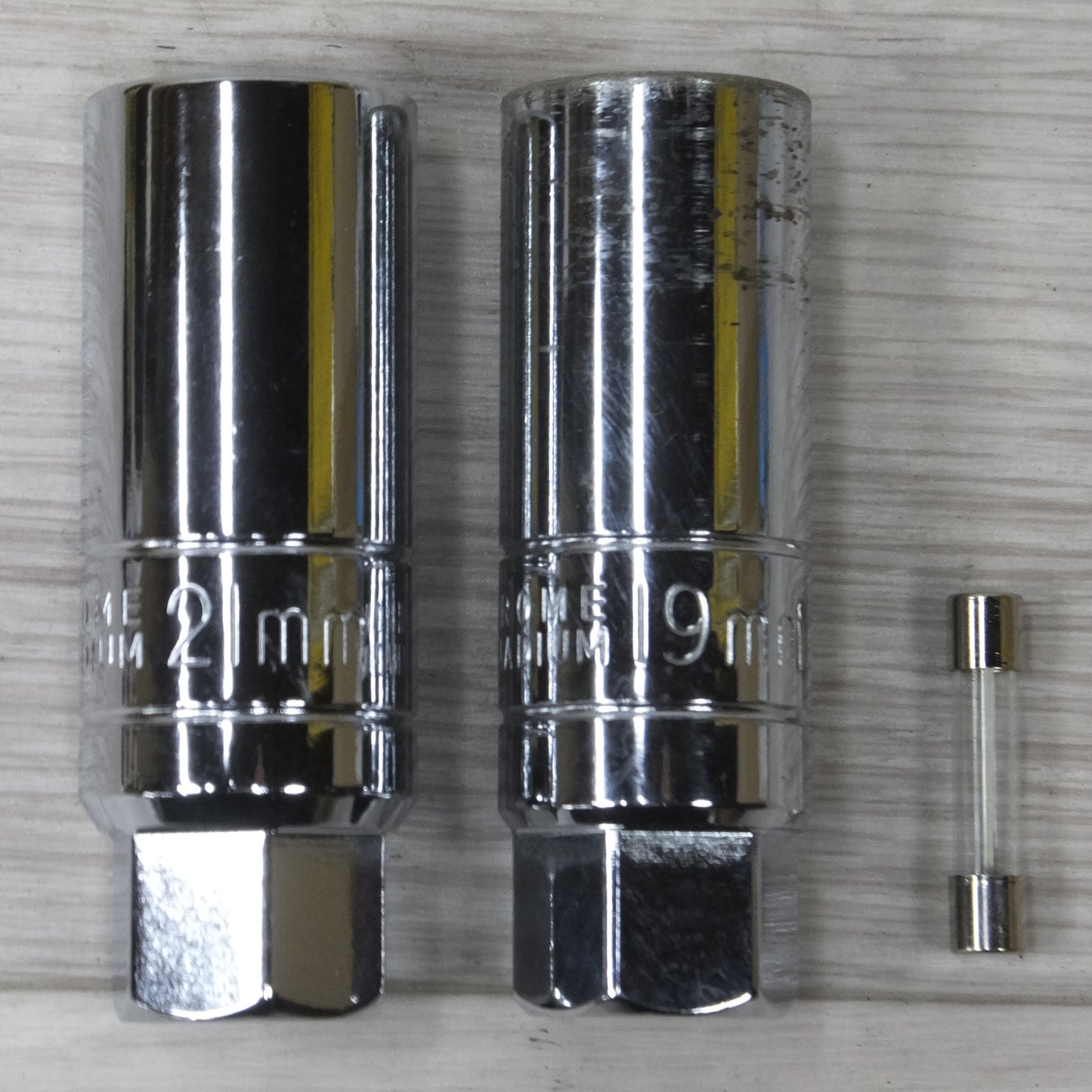 [送料無料] 付属品付き◆バル BAL インパクト レンチ No.1307 DC12V シガーソケット ケース付き 電動 工具◆