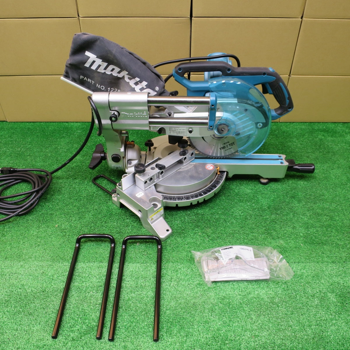 [送料無料] 付属品付き◆マキタ 190mm スライド マルノコ LS0717FL 電動工具 クロス カットソー 切断 機 丸鋸 丸ノコ 丸のこ コード式 Makita◆