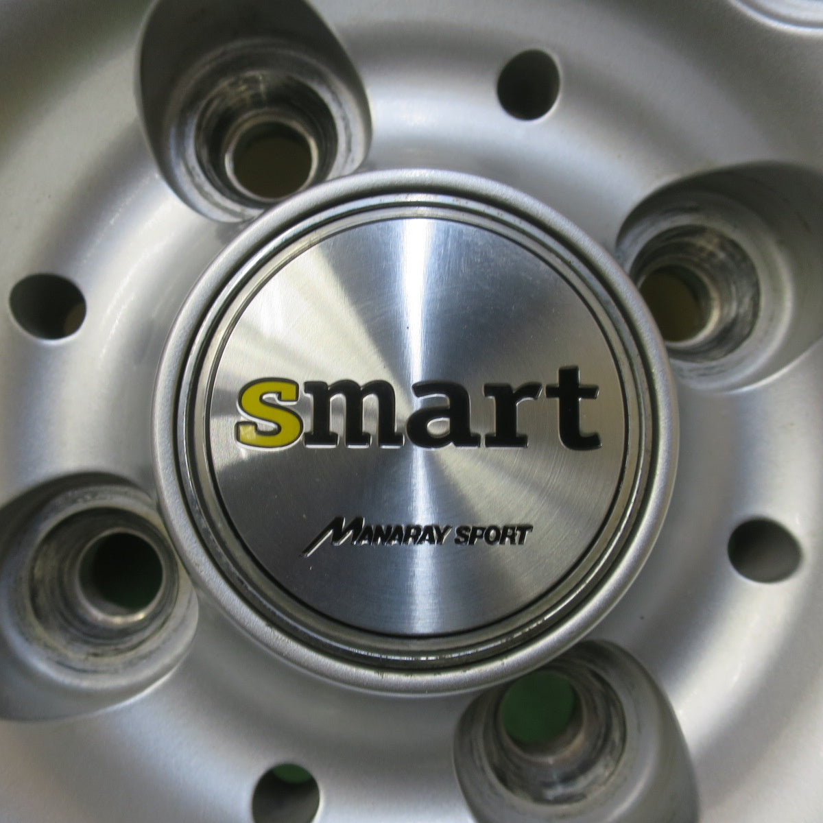 バリ溝！キレイ！9.5分以上◎スタッドレス 165/70R14 ダンロップ ウインターマックス WM01 smart MANARAY SPORT スマート マナレイ スポーツ 14インチ PCD100/4H◎6071805イス