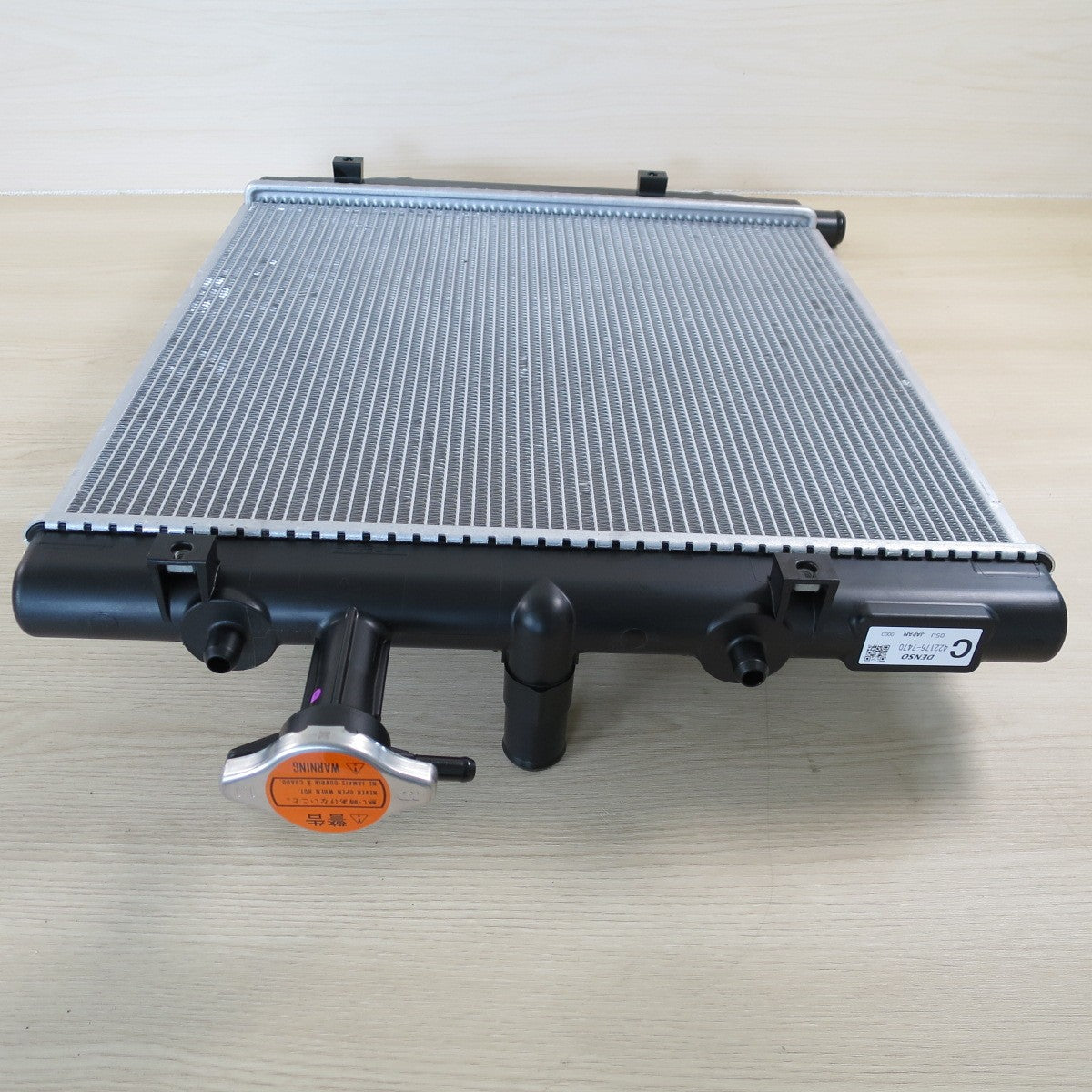 未使用♪ダイハツ S321V ハイゼット カーゴ 純正 ラジエーター DENSO 422176-7470 デンソー カー パーツ♪