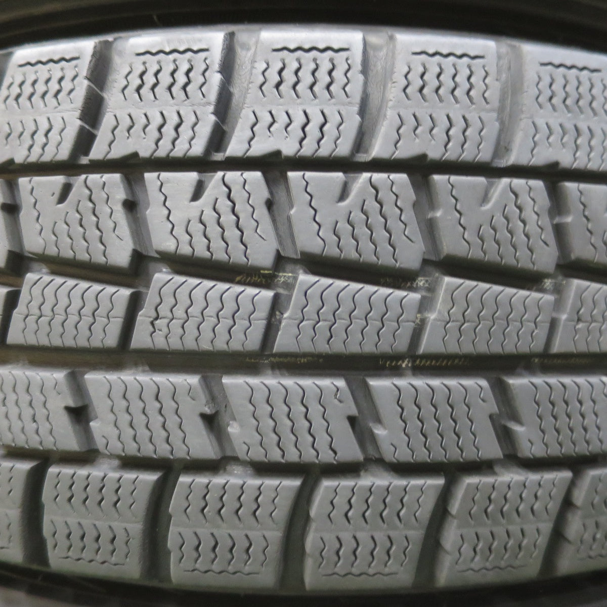 バリ溝！8.5分★ホンダ フィット 純正 スチール 175/65R15 スタッドレス ダンロップ ウインターマックス WM01 15インチ PCD100/4H★6043020イス