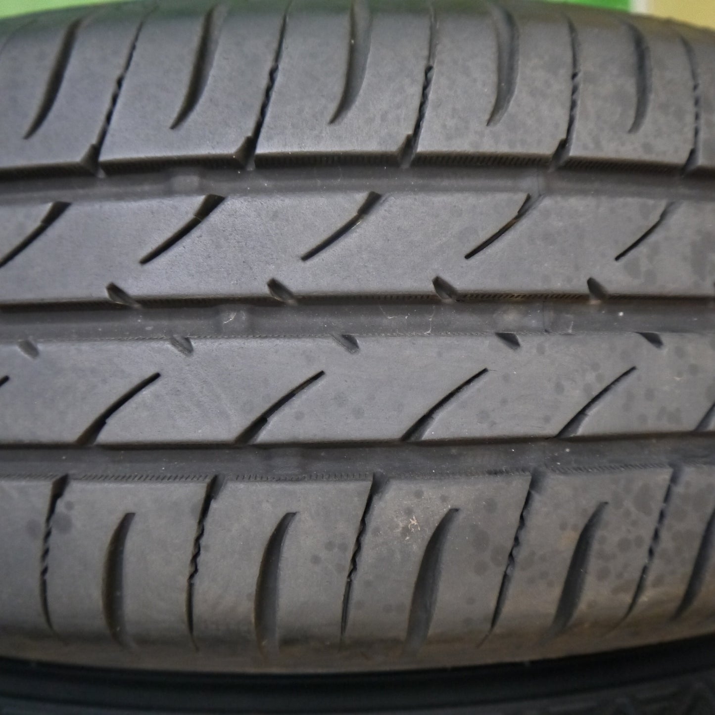 バリ溝！23年！9分★トヨタ パッソ 純正 スチール 165/70R14 トーヨー ナノエナジー3 プラス 14インチ PCD100/4H★5050712Hノ