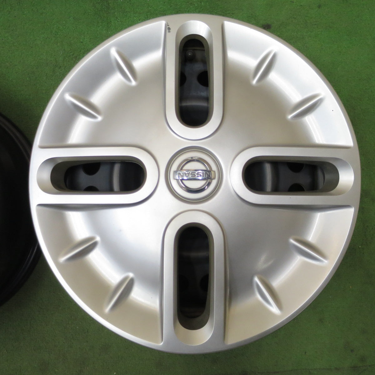 キレイ★日産 Z12 キューブ 純正 スチール ホイール 15インチ 15×5.5JJ PCD100/4H★6061301NGホ