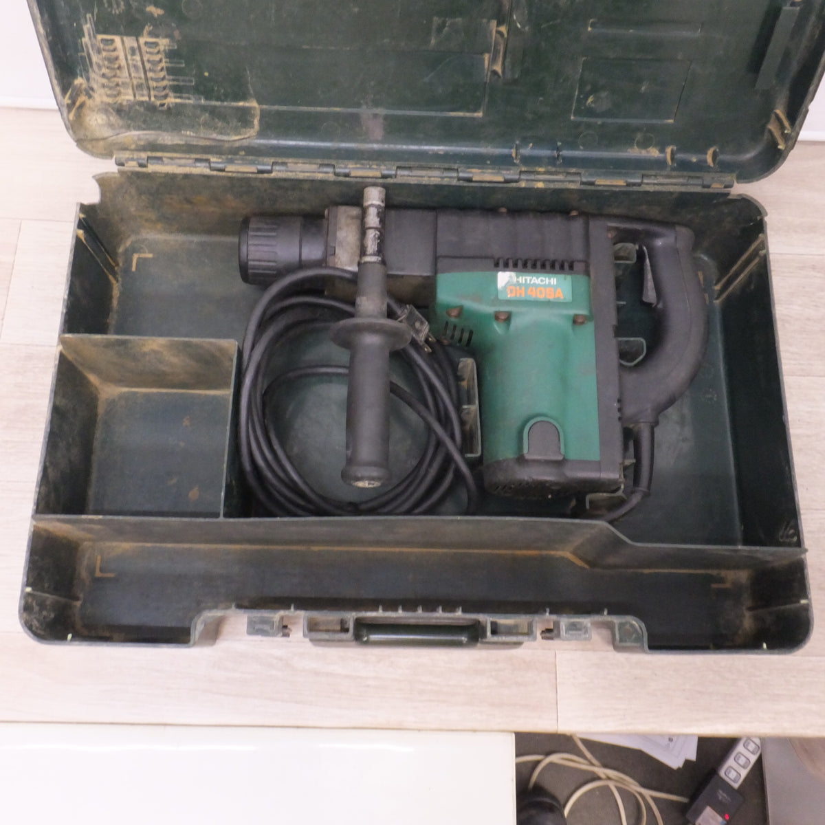 ★日立 HITACHI 40mm ハンマドリル DH40SA　100V 50/60Hz 1050W 11A 360/min★