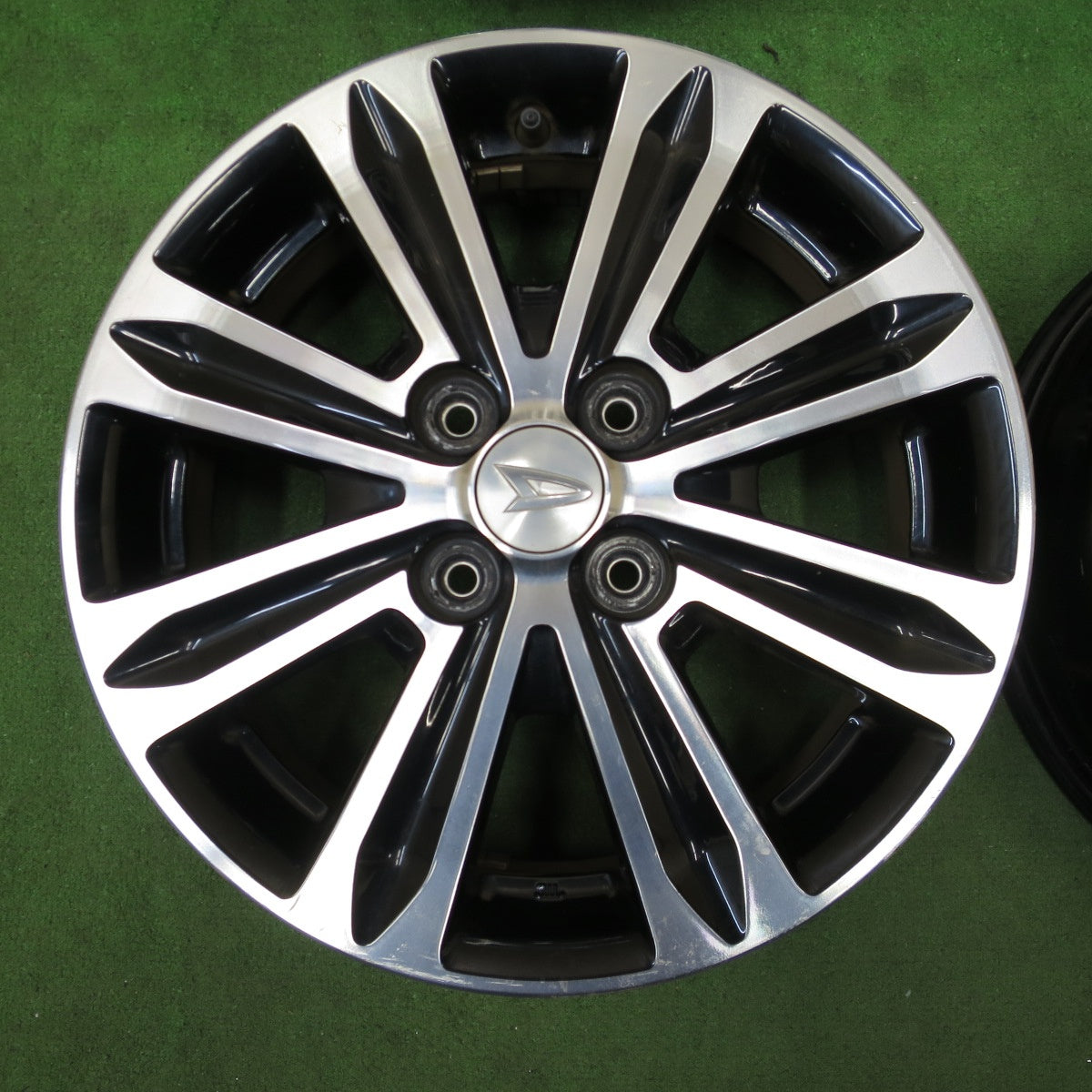 4本価格★ダイハツ タント カスタム 純正 ホイール 15インチ 15×4.5J PCD100/4H★6042005NGホ