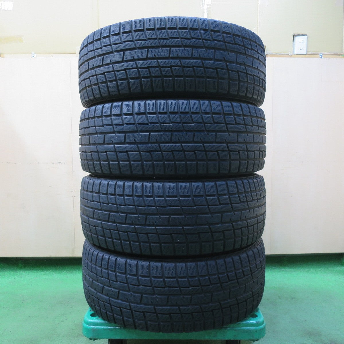 4本価格★スタッドレス 225/55R17 ヨコハマ アイスガード iG30 JOKER ジョーカー 17インチ PCD114.3/5H★5051013イス
