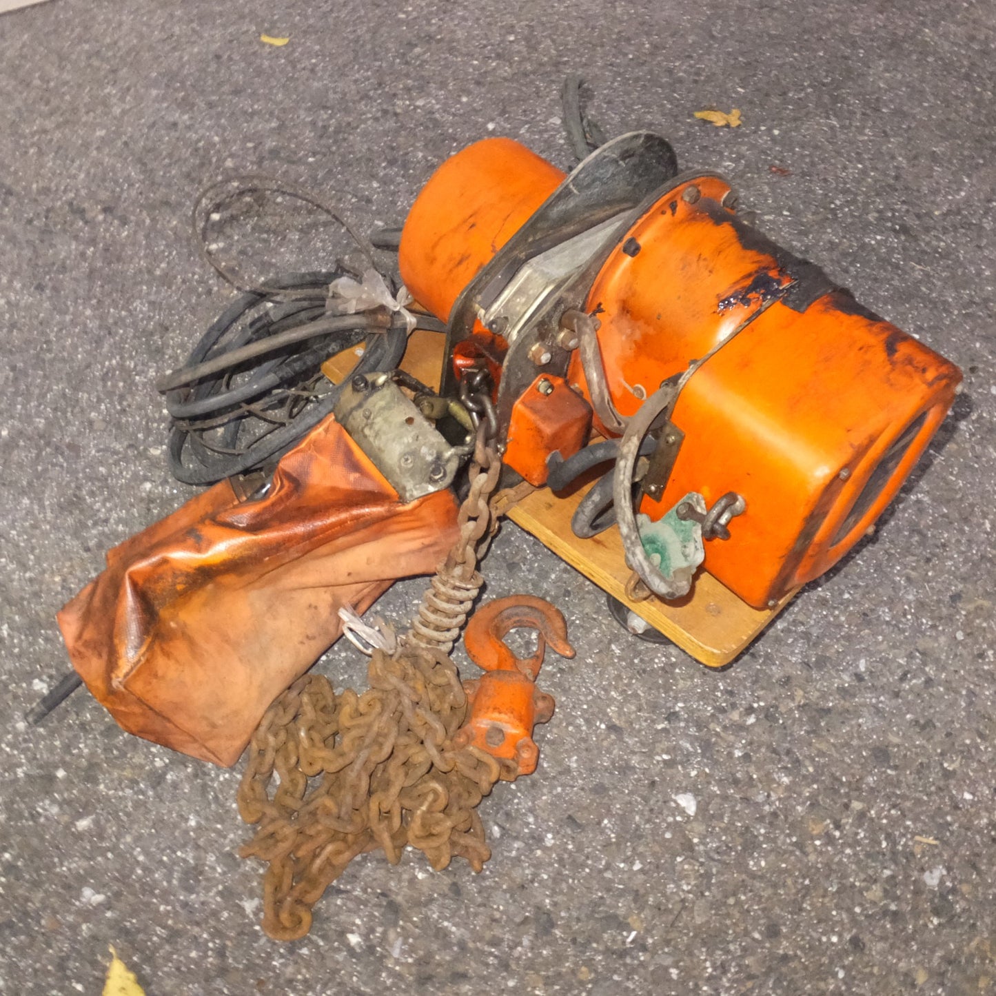 [送料無料] 岐阜発 ジャンク★象印 ELEPHANT 電気チェーンブロック F.KONGO 3F 1TON★