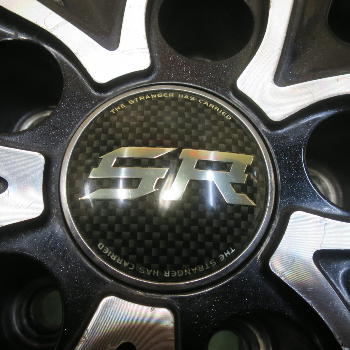 バリ溝！9.5分★スタッドレス 215/65R16 ヨコハマ ジオランダー i/T-S STRANGER ストレンジャー 16インチ PCD114.3/5H★6020401イス