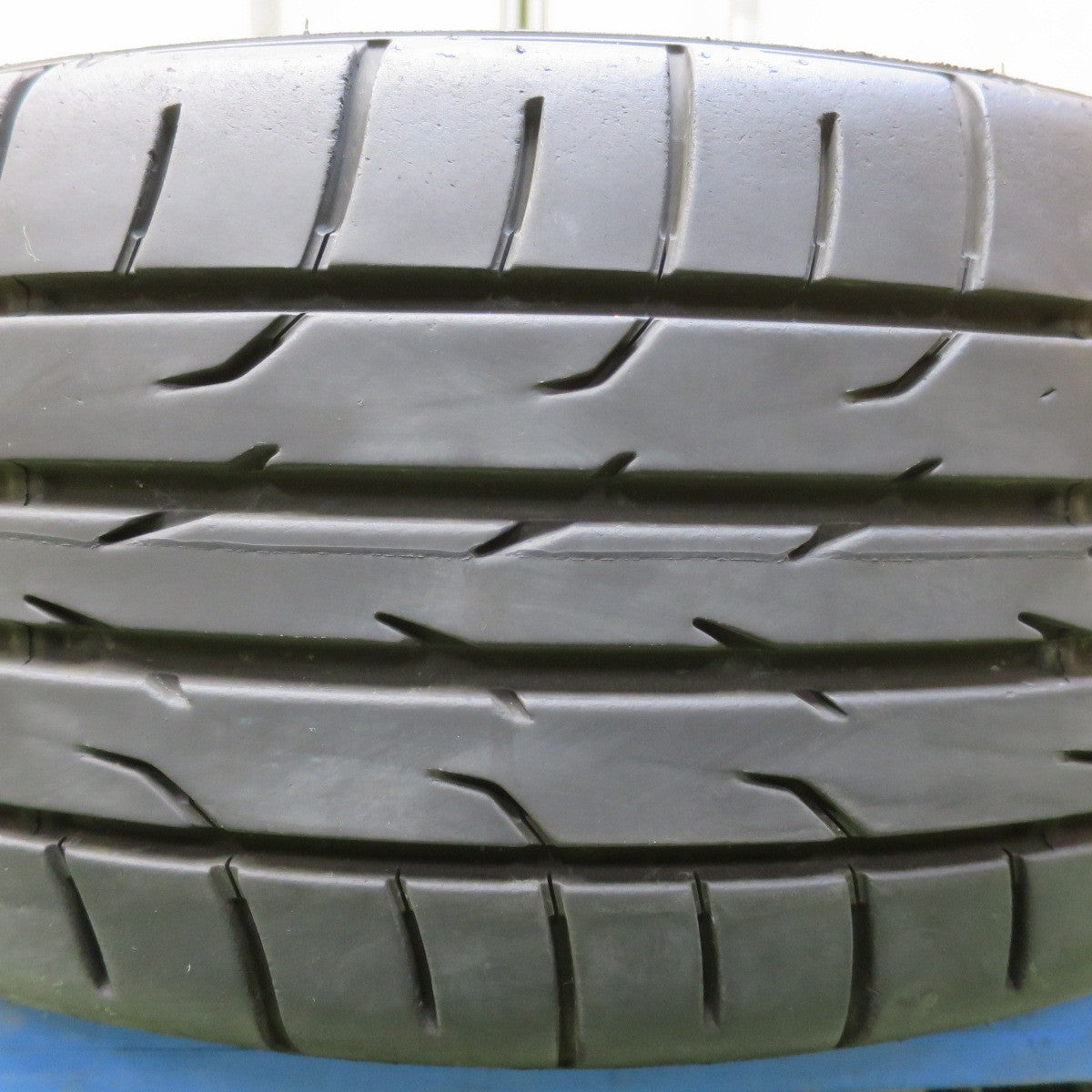 バリ溝！23年！8.5分！1本★195/50R16 ダンロップ DIREZZA DZ102 タイヤ 16インチ ヴィッツ ロードスター スイフト ヤリス 等★6051813イノタ