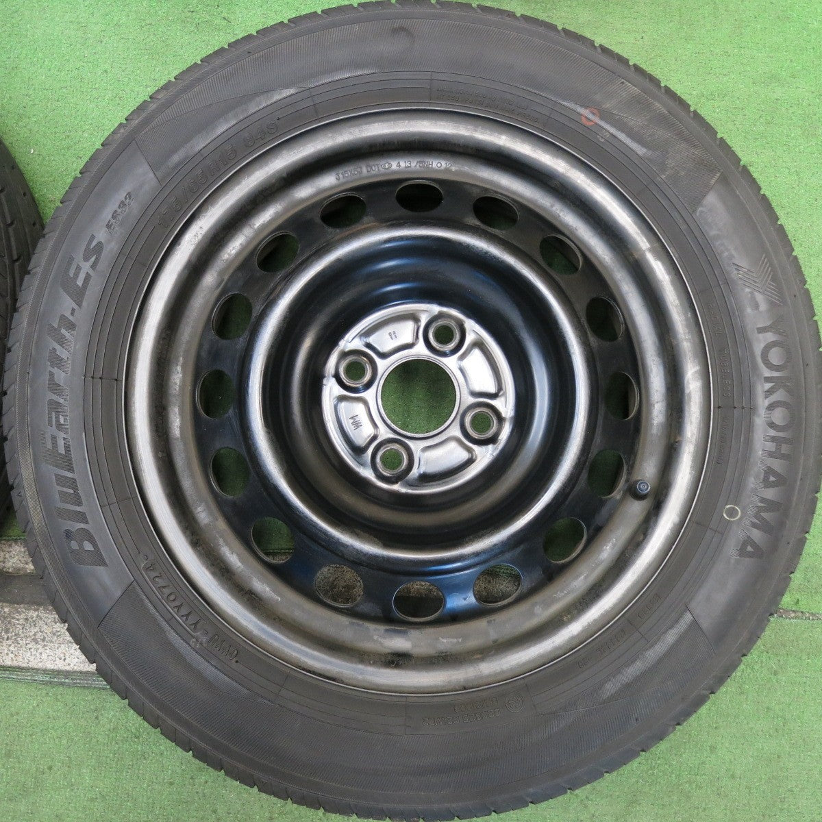 4本価格！24年◎175/65R15 ヨコハマ BluEarth-ES ES32 スチール ホイール ブルーアース 15インチ PCD100/4H◎6090605HAノ