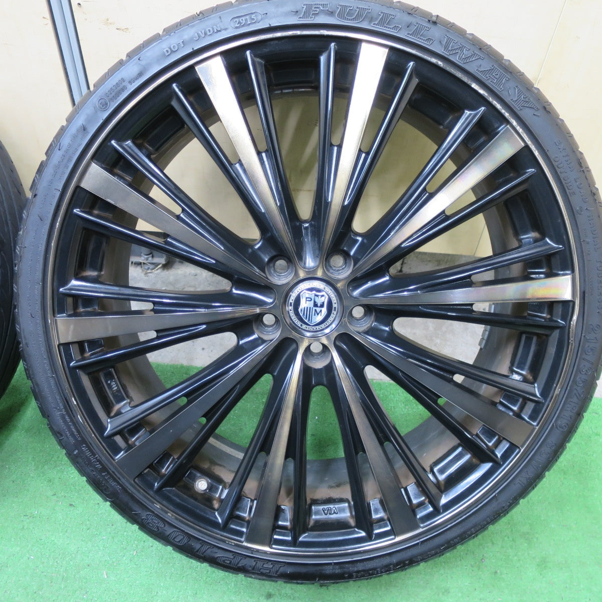 4本価格★プリウス 等 215/35R19 ダンロップ LE MANS LM704 フルウェイ HP108 PERFORMANCE WHEELS 19インチ PCD100/5H★5060601TTノ
