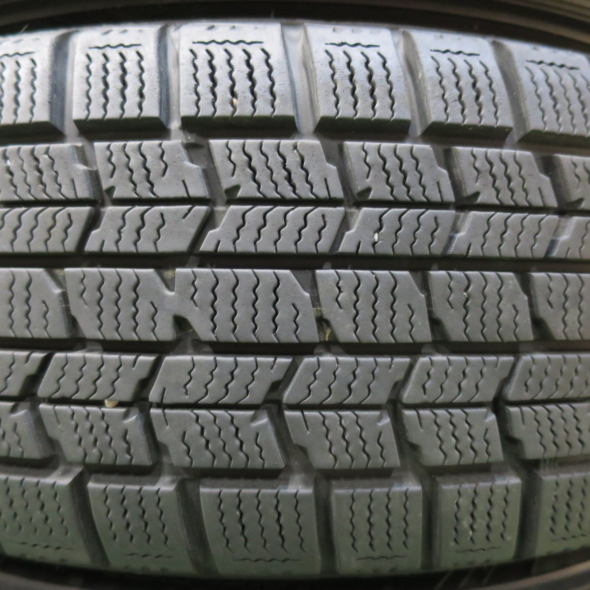 [送料無料] バリ溝！9分★トヨタ 20系 ウィッシュ 純正 195/60R16 スタッドレス ダンロップ DSX-2 16インチ PCD100/5H★5010803イス