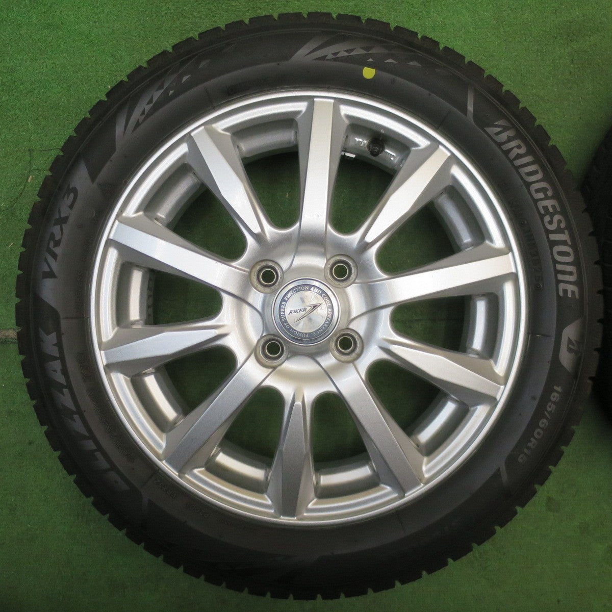 バリ溝！25年！キレイ！9.5分★スタッドレス 165/60R15 ブリヂストン ブリザック VRX3 JOKER ジョーカー 14インチ ソリオ ハスラー 等 PCD100/4H★6051204NJス