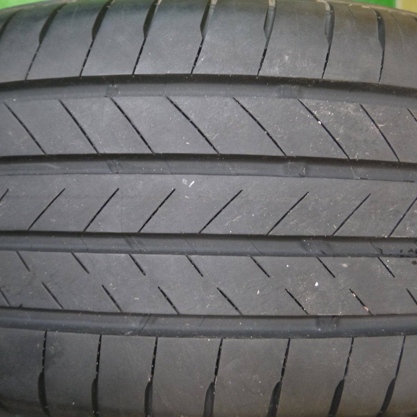 [送料無料] 新車外し！24年★225/50R18 ブリヂストン アレンザ 001 RFT タイヤ 18インチ レクサス UX C-HR オデッセイ ヴェゼル 等★4100406Hノタ