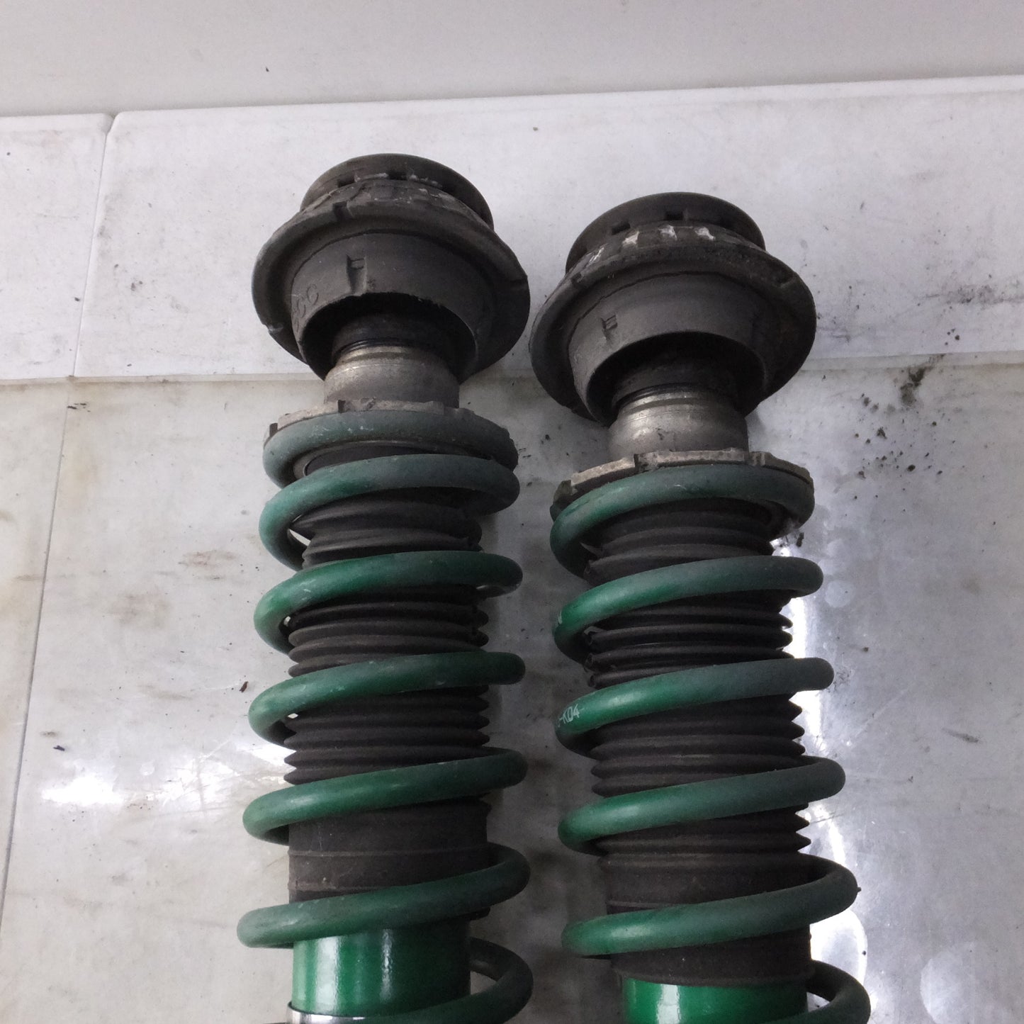 [送料無料] ◆TEIN CR-Z ZF1 車高調 サスペンション GAHA7-11531 GAHA6-11746 ZF1-FL ZF1-FR テイン 現状品◆
