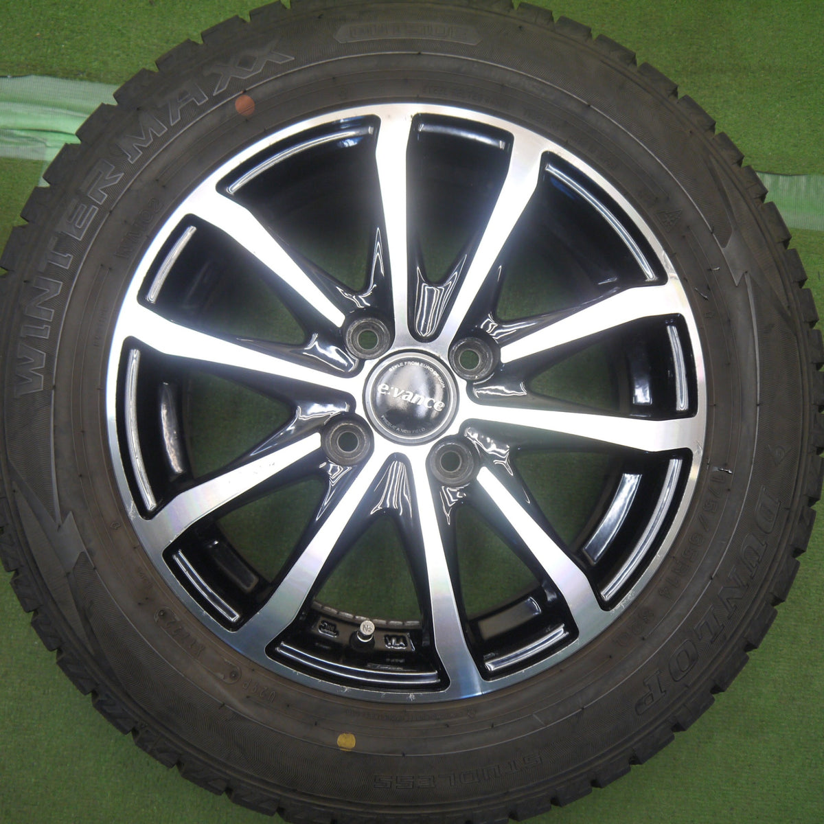 バリ溝！22年！8.5分◎スタッドレス 175/65R14 ダンロップ ウインターマックス WM02 evance HA1 エヴァンス 14インチ PCD100/4H◎6100507Hス