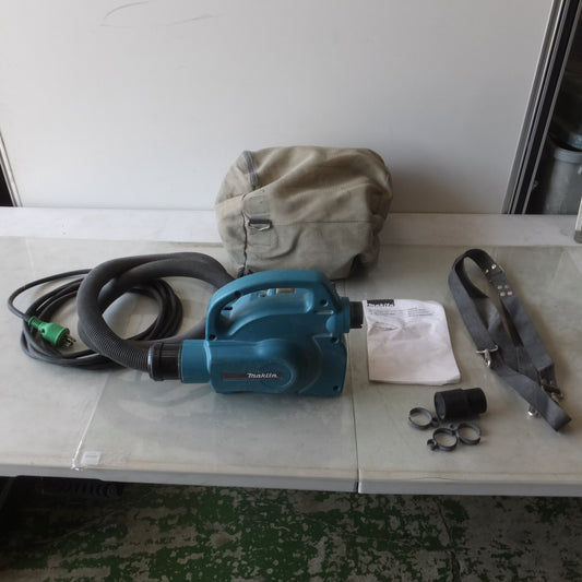 [送料無料] ◆マキタ 携帯用 集じん機 屋内用 100V 451 ダストバッグ付き 電動 工具◆