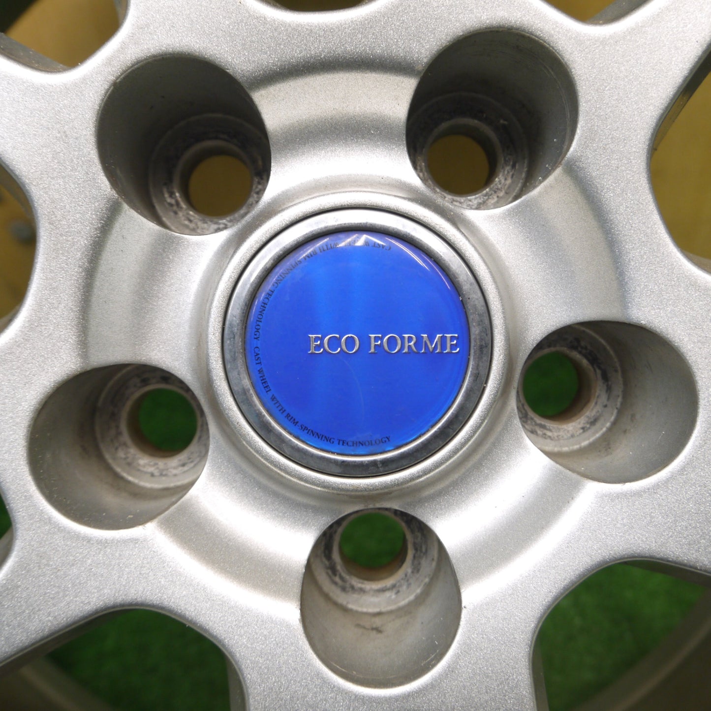 [送料無料] キレイ★ECO FORME エコフォルム 16インチ ホイール 16×6.5J PCD114.3/5H★5012206Hホ