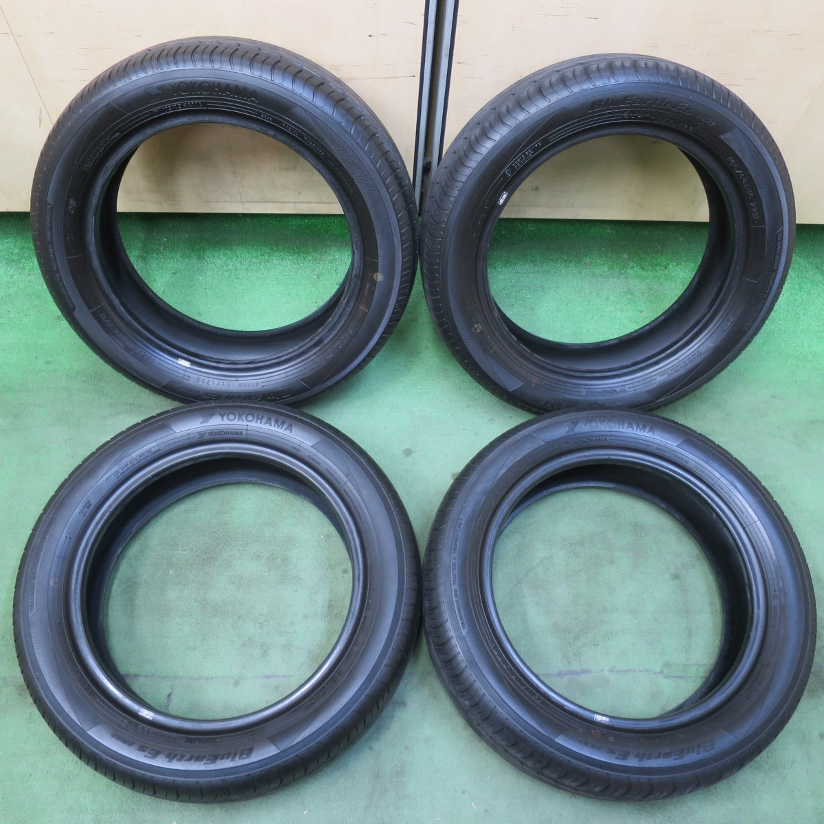 4本価格！22年★165/60R15 ヨコハマ BluEarth-ES ES32 ブルーアース タイヤ 15インチ ハスラー キャスト ソリオ 等★6010901イノタ