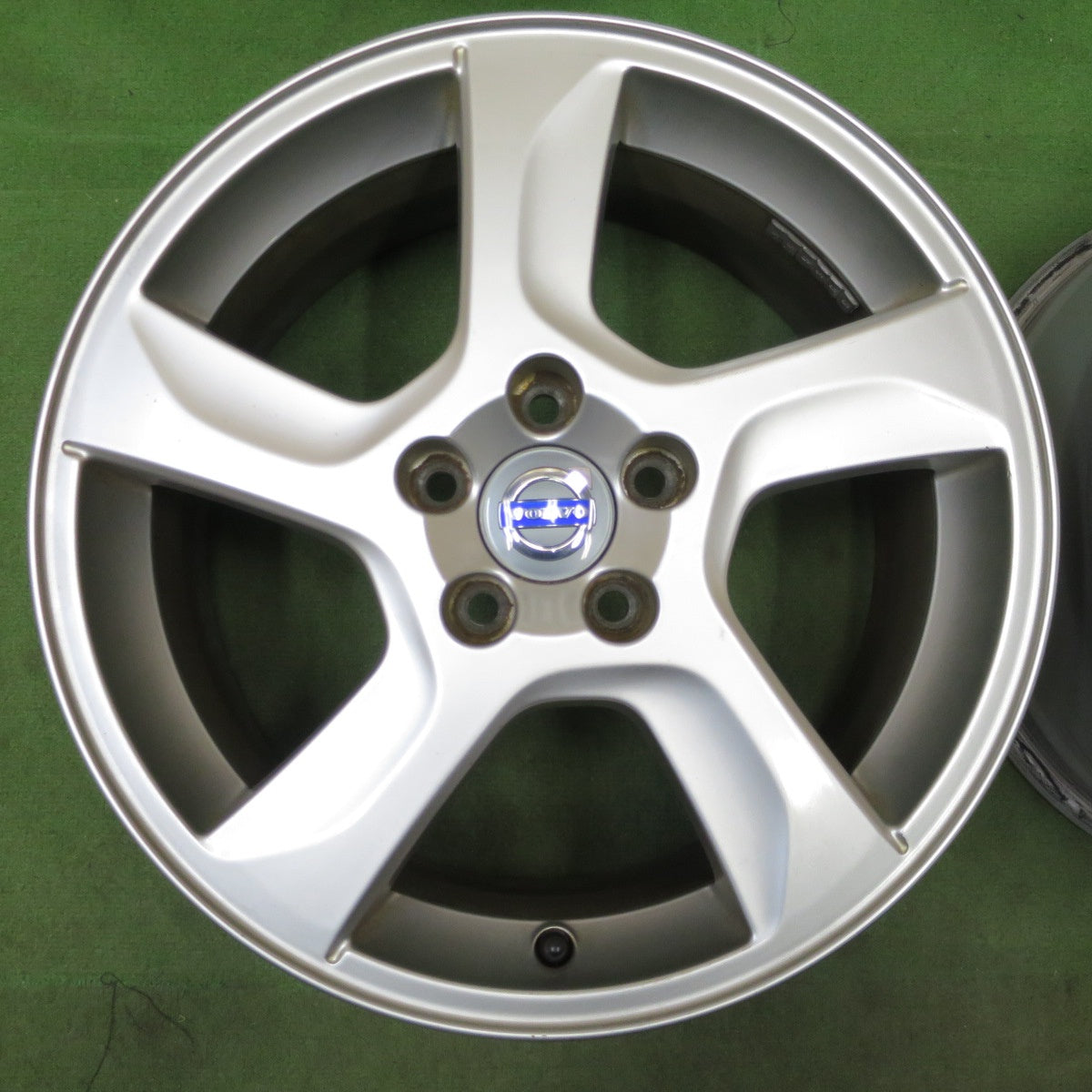 4本価格◎ボルボ V60 純正 ホイール 17インチ 17×7J VOLVO PCD108/5H◎6081203NGホ