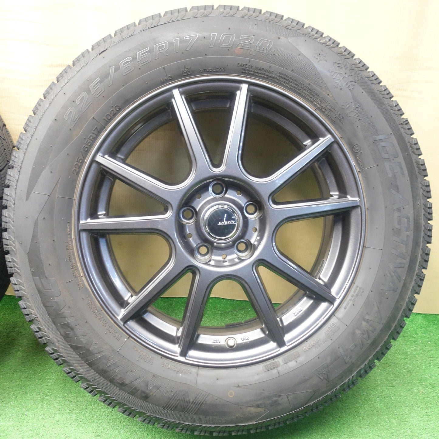 バリ溝！23年！9.5分★スタッドレス 225/65R17 ナンカン アイスアクティバ AW-1 EMBELY 17インチ PCD114.3/5H★6020502KTス
