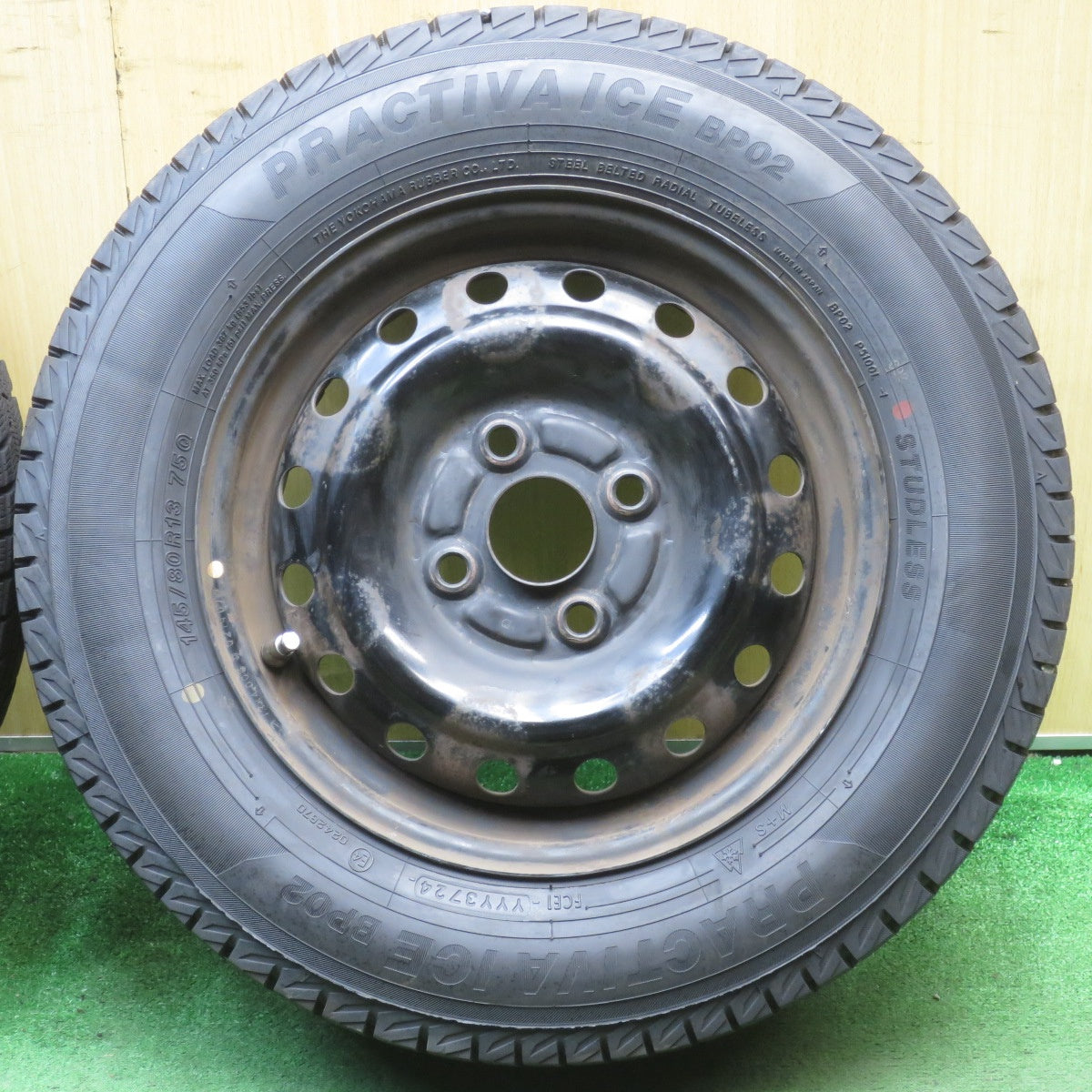 バリ溝！24年！9分★ダイハツ ミラ 純正 スチール 145/80R13 スタッドレス プラクティバ アイス BP02 ヨコハマ製 13インチ PCD100/4H★5073103NJス