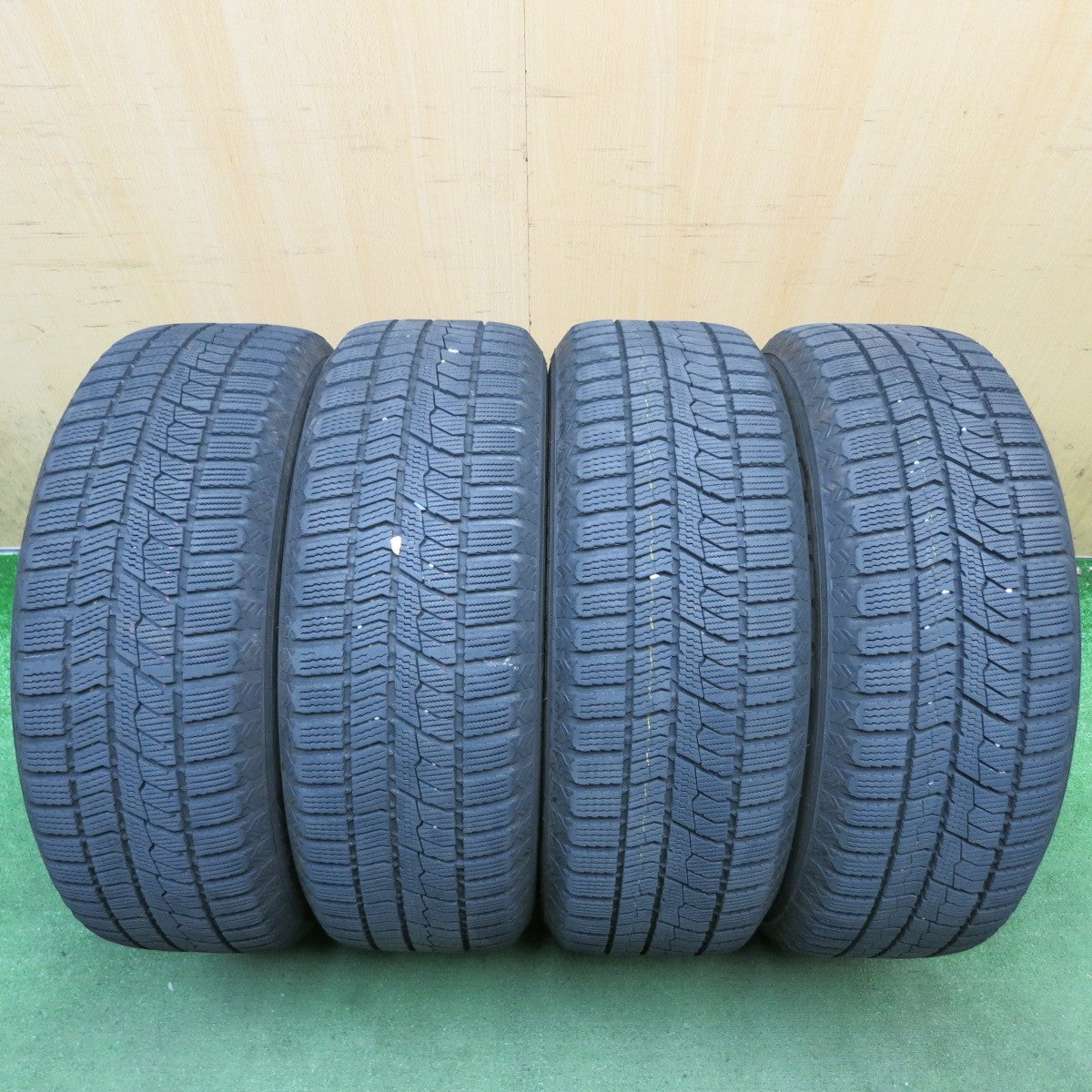 バリ溝！23年！キレイ！9.5分◎スタッドレス 205/60R16 トーヨー オブザーブ GIZ2 ZACK JP-202 MONZA ザック モンツァ 16インチ PCD114.3/5H◎6092710HAス