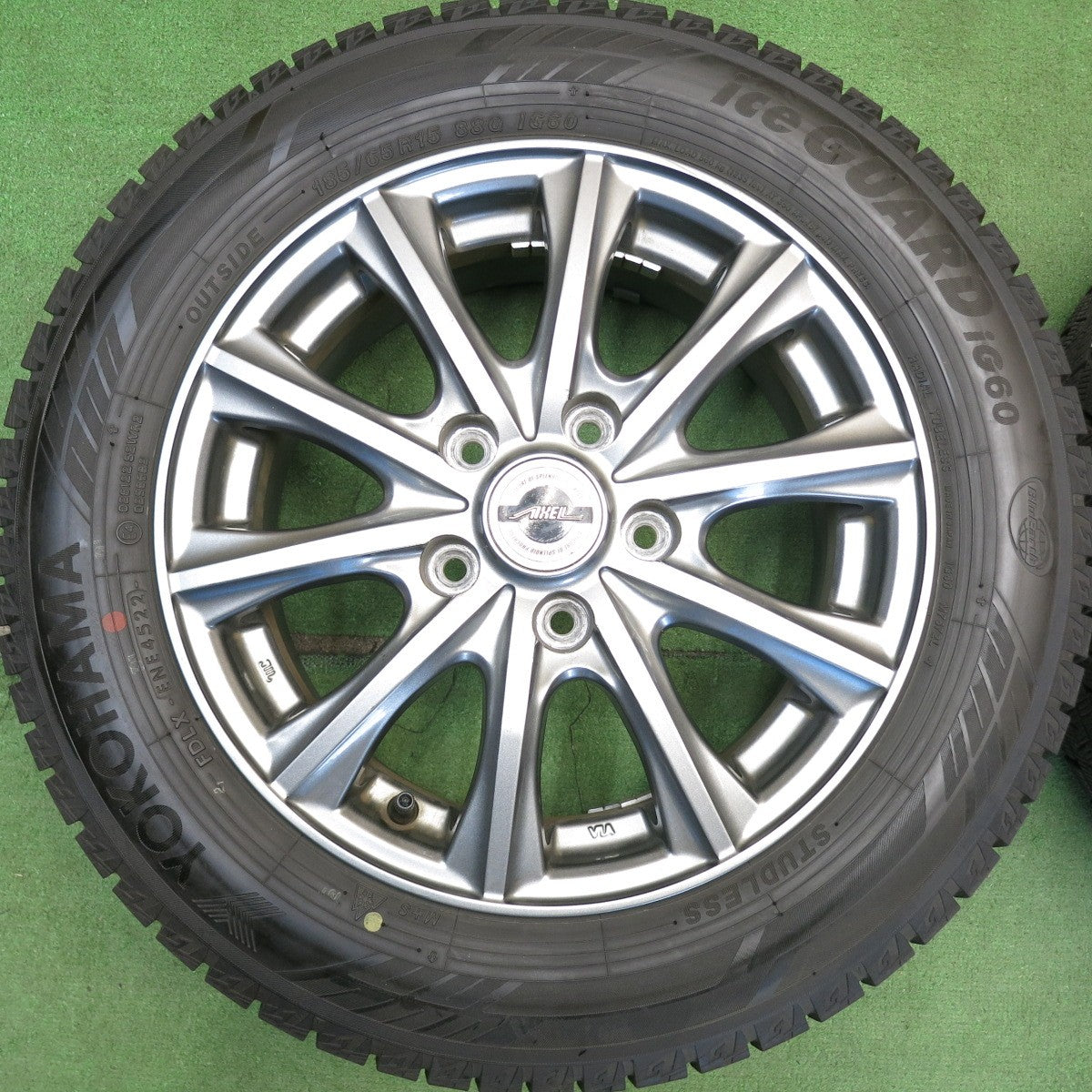 バリ溝！22年！9.5分★スタッドレス 185/65R15 ヨコハマ アイスガード iG60 AXEL アクセル 15インチ PCD114.3/5H★6052105HAス