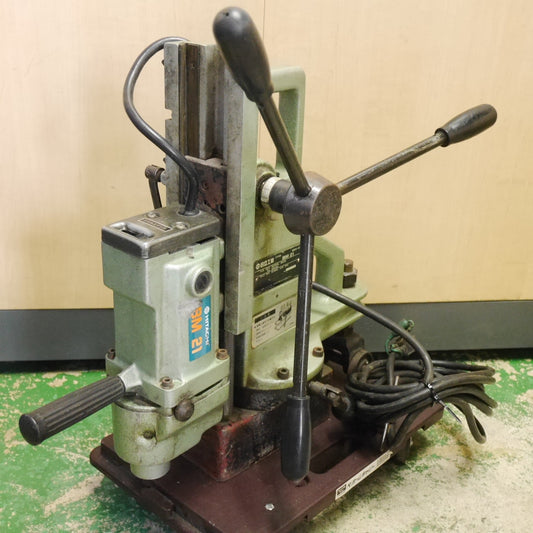 [送料無料] ☆日立 21mm 磁気 ボール盤 BM21 電動 工具 ドリル 穴あけ 加工 HITACHI☆