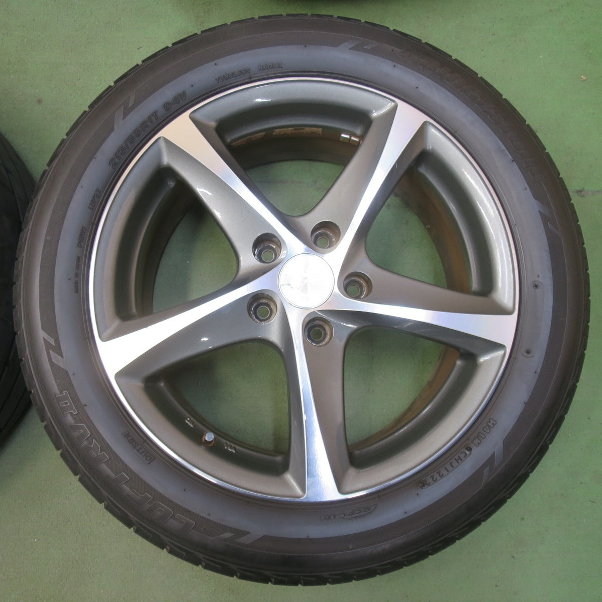 バリ溝！22年！9分◎215/55R17 ブリヂストン LUFT RVⅡ EURODESIGN TORNADO MANARAY SPORT ユーロデザイン トルネード 17インチ PCD114.3/5H◎6081101IMノ