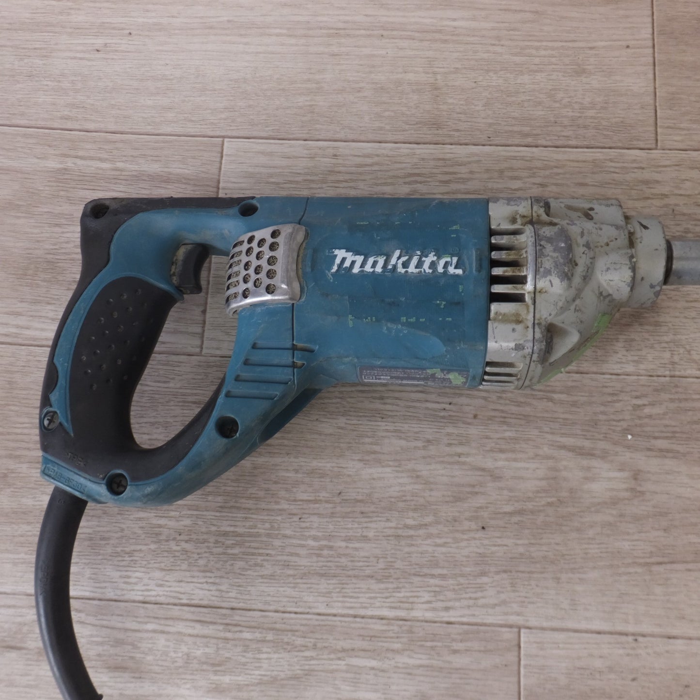 [送料無料] ★マキタ makita カクハン機 UT2204　100V 9A 50-60Hz 850W★