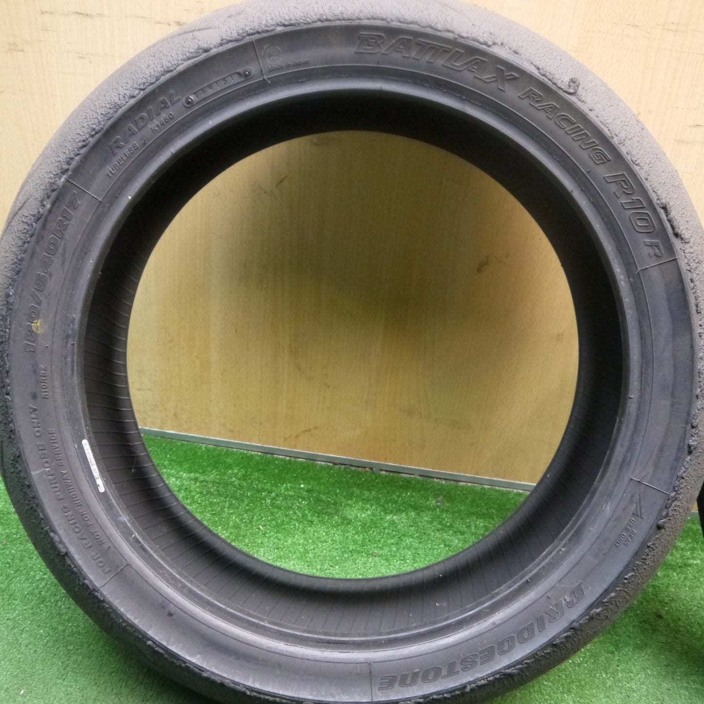 前後2本セット★バイク タイヤ 120/600R17 180/640R17 ブリヂストン バトラックス レーシング R10R レース 17インチ CBR600RR 等★5092211Hノタ