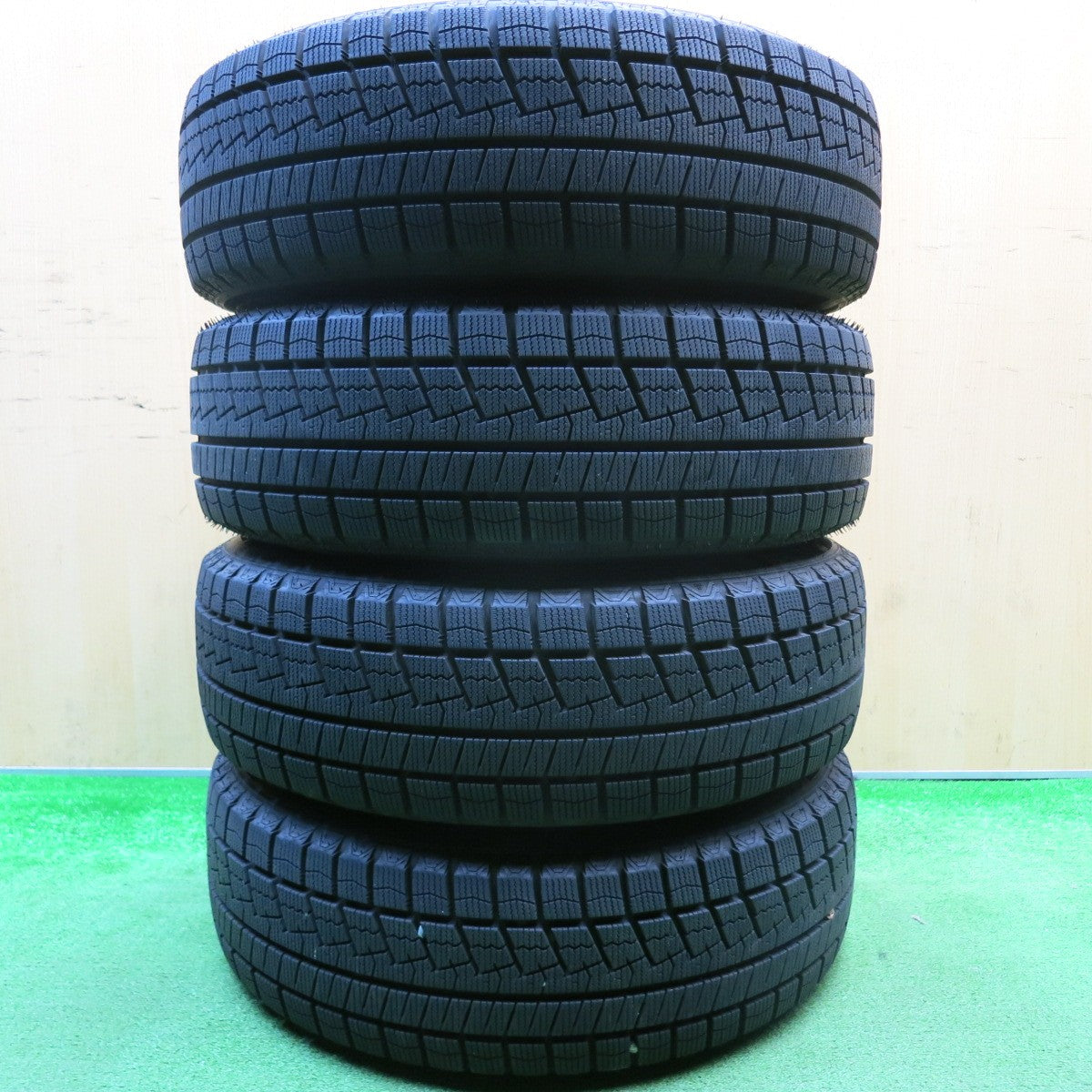 バリ溝！23年！9.5分以上★スタッドレス 185/65R15 ネクセン ウィンガード ice2 Humanline ヒューマンライン 15インチ PCD114.3/5H★5122113HAス