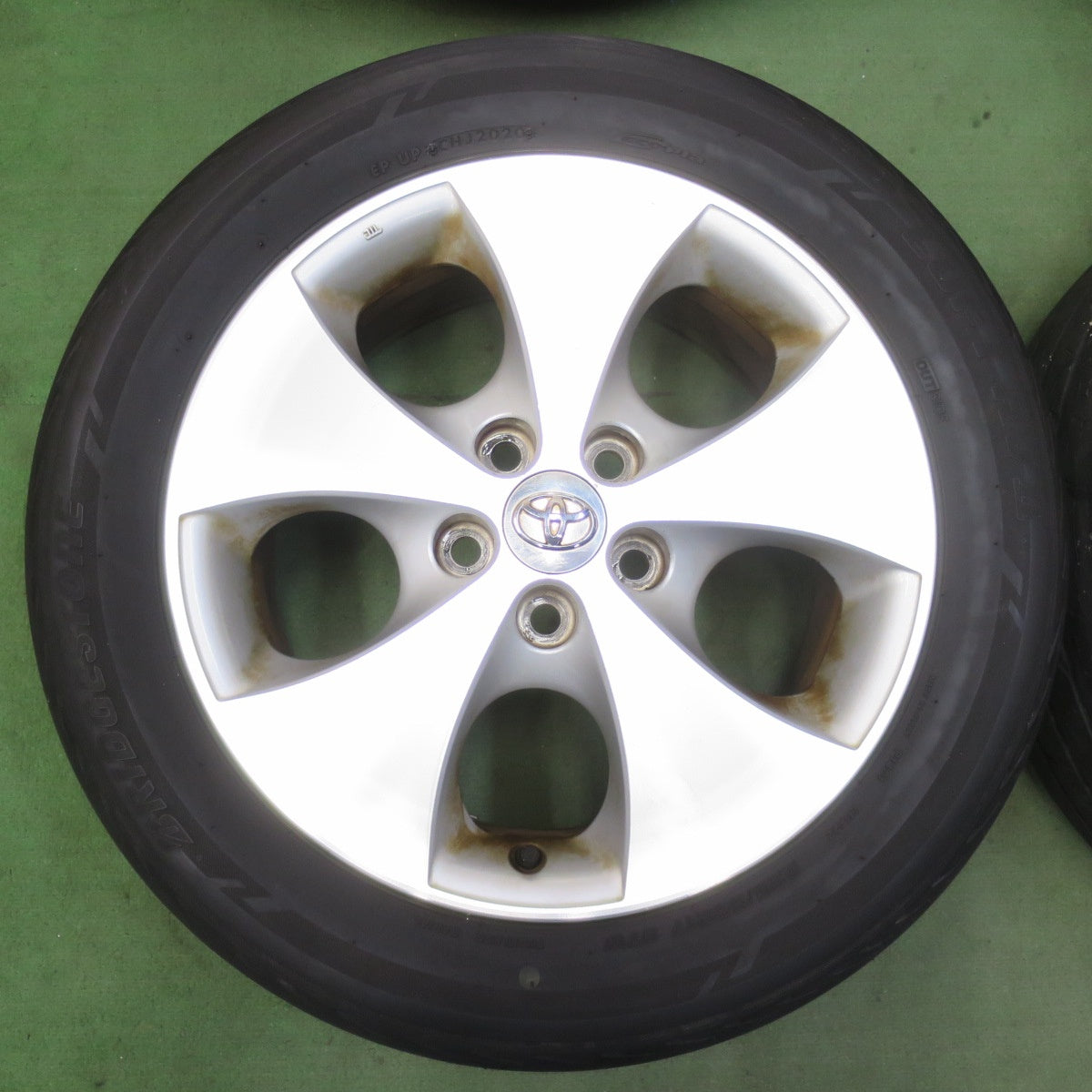 バリ溝！9.5分★トヨタ 10系 アルファード ヴェルファイア 純正 225/55R17 ブリヂストン LUFT RV2 17インチ PCD114.3/5H★5120205イノ