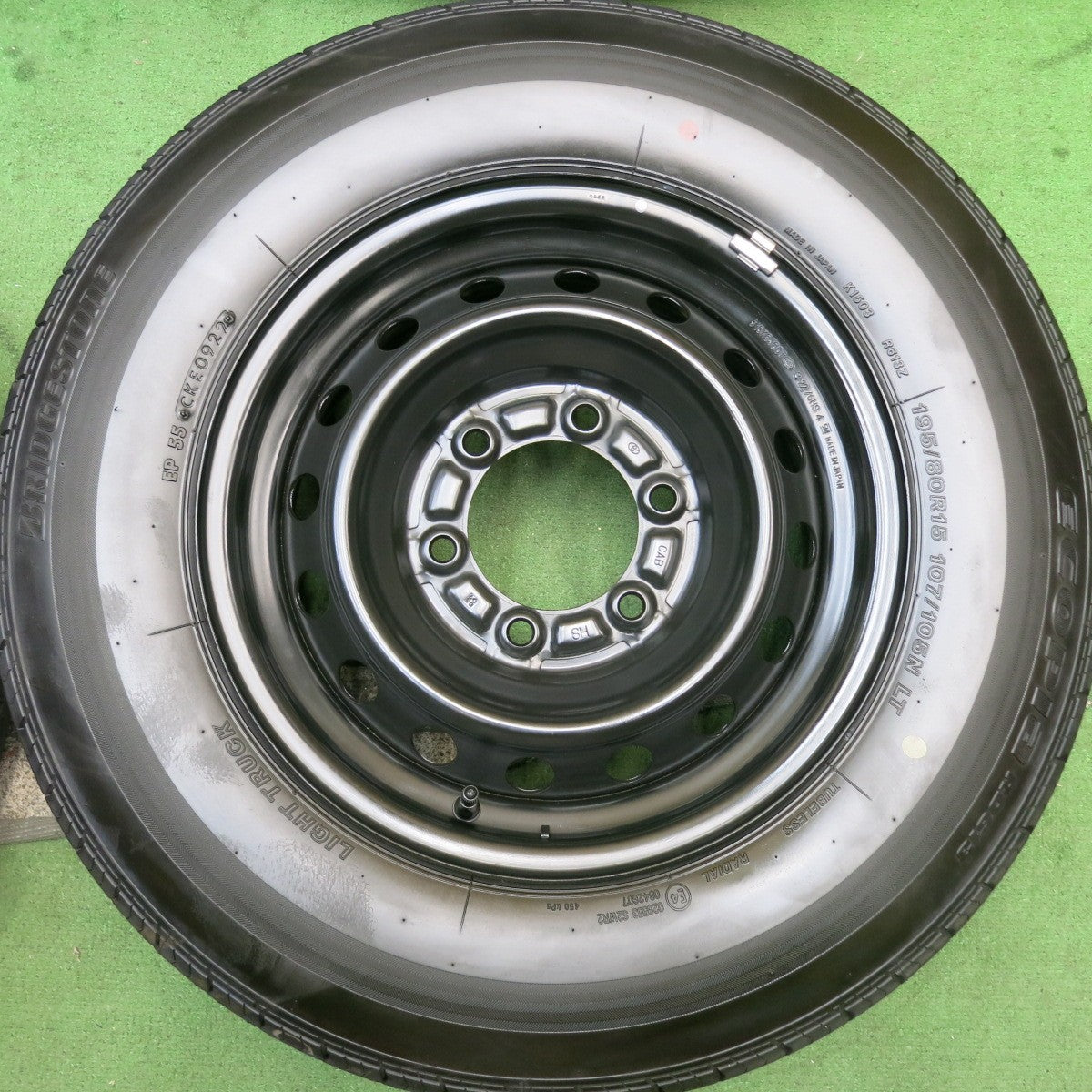 新車外し！22年★トヨタ ハイエース 純正 スチール 195/80R15 107/105N ブリヂストン エコピア RD613 15インチ PCD139.7/6H★5092104HAノ