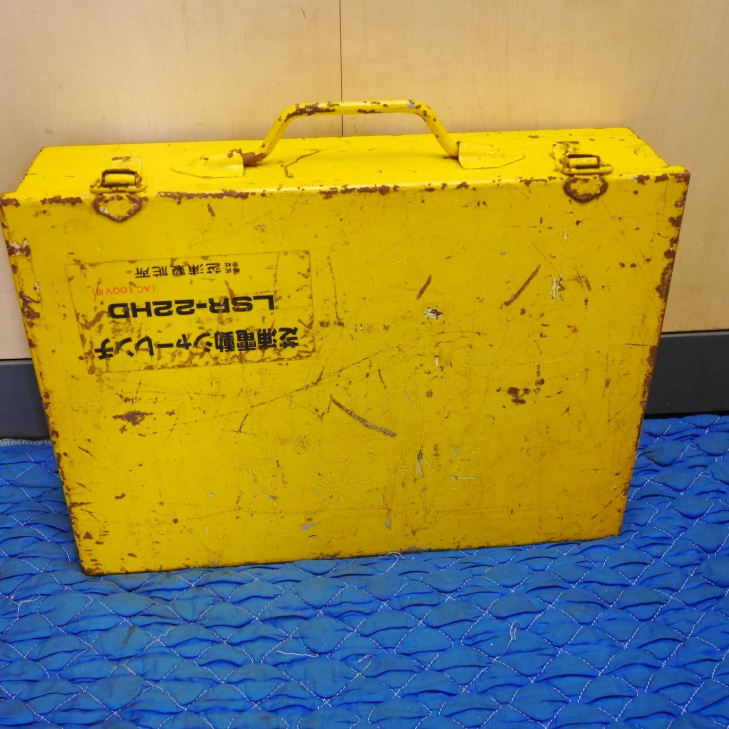 [送料無料] 付属品付き☆芝浦 電動 シャー レンチ LSR-22HD 電動 工具 ソケット付き シバウラ コード式 100V☆