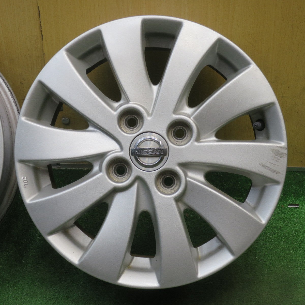 4本価格◎日産 MG33S モコ 純正 ホイール 14インチ MOCO 14×4.5J PCD100/4H◎6071702NJホ